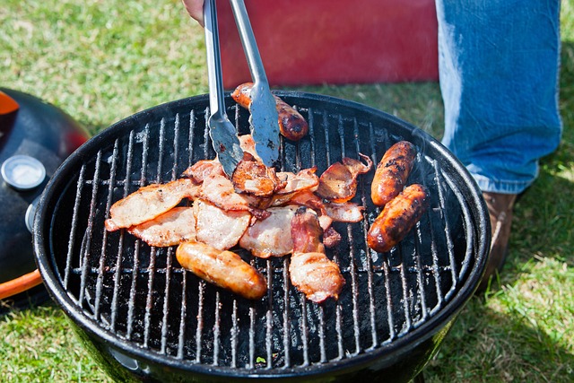 Alles over bbq: van soorten en recepten tot veiligheidsmaatregelen en accessoires